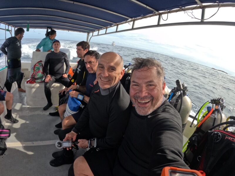 Sidemount